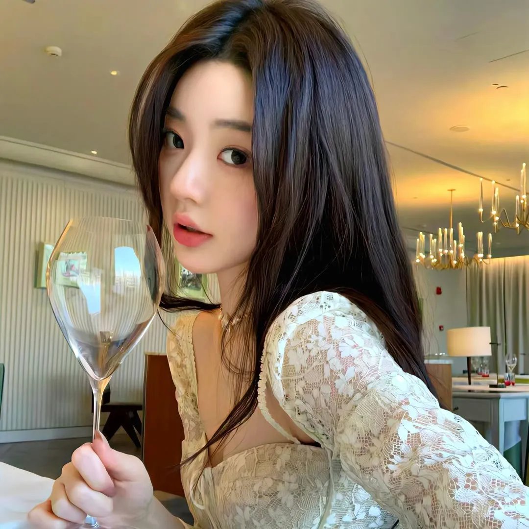 萌子美 虽然她有点怪